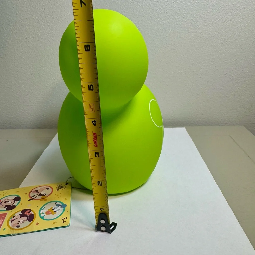 NWT. Disney Play In The Parks Mickey Balloon Light Up Blow Mold Night Light.